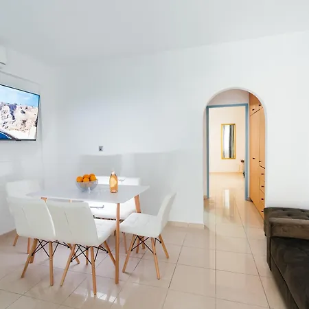 Deluxe * Fira (Santorini)